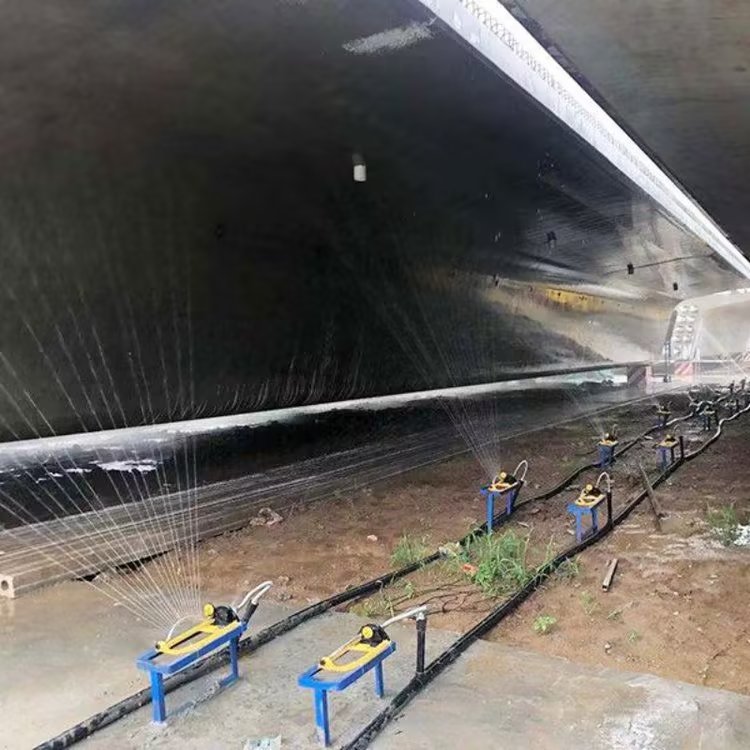 布料機(jī)、大型布料機(jī)、行走式布料機(jī)、圓筒布料機(jī)、行走式液壓布料機(jī)、移動(dòng)式液壓布料機(jī)、電動(dòng)布料機(jī)、手動(dòng)布料機(jī)、梁場(chǎng)專用液壓布料機(jī)